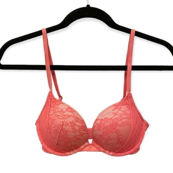 Victoria’s Secret 32C Dream Angels Push Up Bra Pink Lace Underwire Padded - Picture 1 of 10